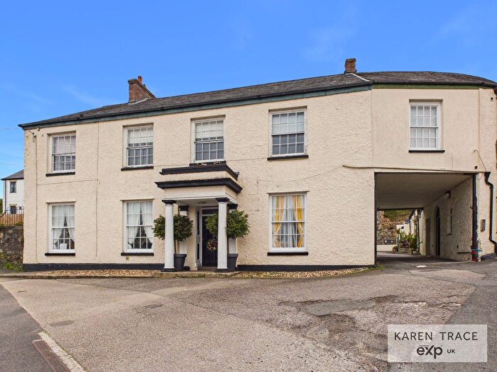 3 Bedroom Flat For Sale In Church Street, St Blazey, PL24