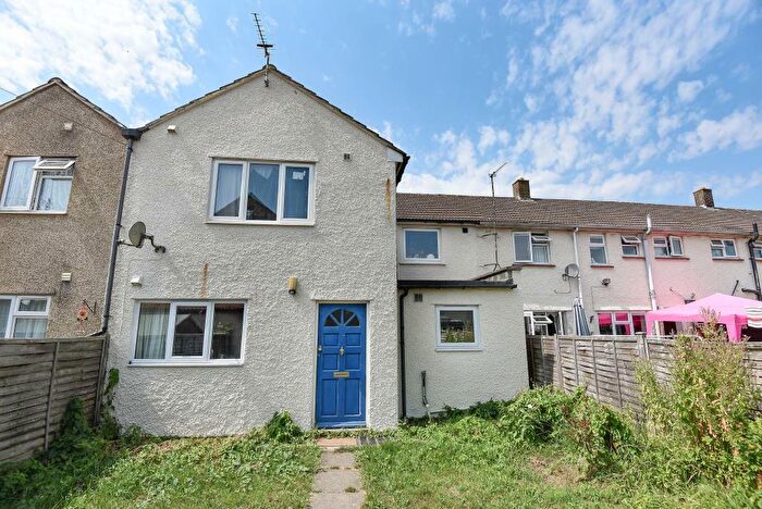 2 Bedroom Apartment To Rent In Cromwell Close, Marston, OX3