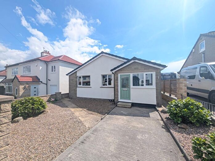 3 Bedroom Detached Bungalow For Sale In Cavendish Drive, Eldwick, Bingley, BD16