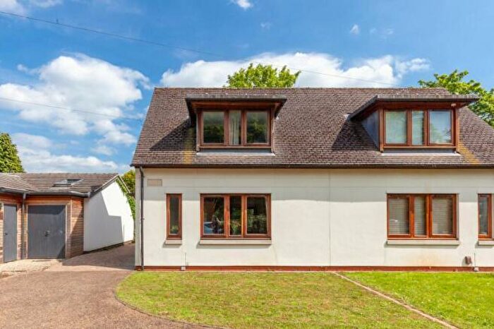 3 Bedroom Semi-Detached House To Rent In Oxford Road, Old Marston, OX3