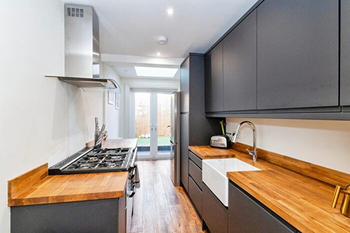 3 Bedroom Terraced House For Sale In Toronto Road, Portsmouth, PO2