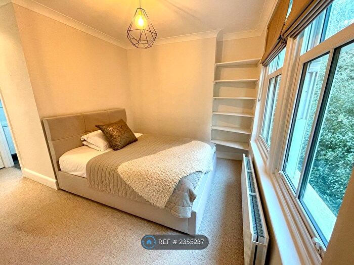 1 Bedroom Flat To Rent In The Gatehouse, Bournemouth, BH2