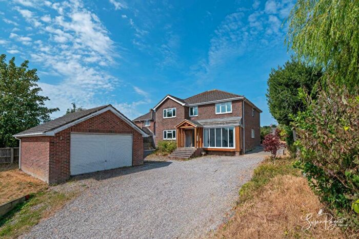 4 Bedroom House For Sale In Church Road, Wootton Bridge, PO33