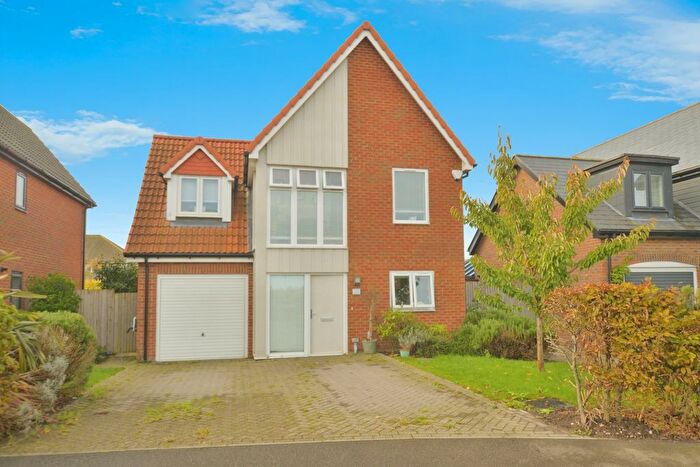 3 Bedroom Detached House For Sale In Crispin Close, New Romney, TN28