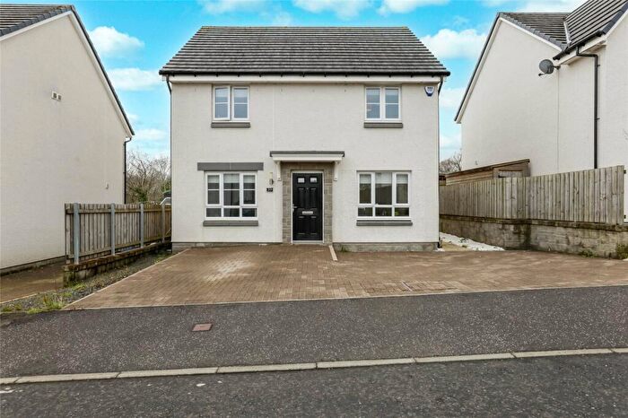 4 Bedroom Detached House For Sale In Corsehill Crescent, Hamilton, Lanarkshire, ML3