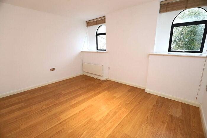 2 Bedroom Flat For Sale In Orrell Street, Bury, BL8