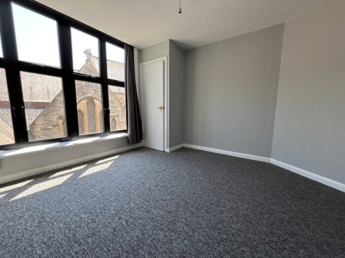 4 Bedroom House To Rent In St Peters Road, Bournemouth, BH1