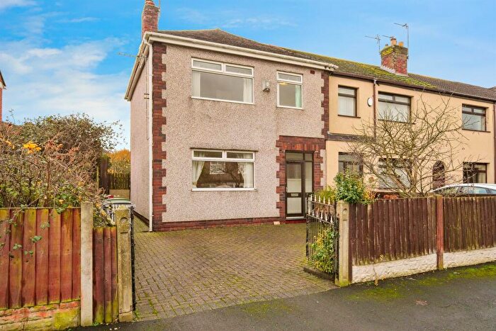 3 Bedroom Semi-Detached House For Sale In Wastdale Drive, Wirral, CH46