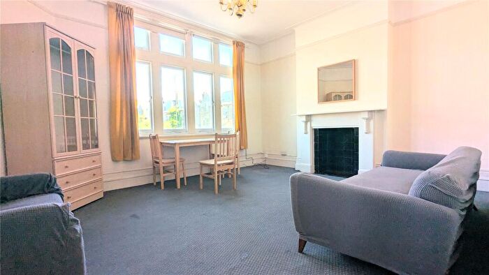 3 Bedroom Apartment To Rent In Ferme Park Road, Crouch End, London, N8