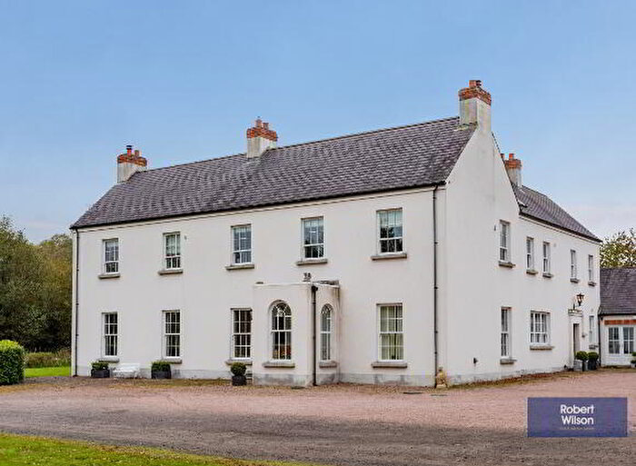 8 Bedroom Country House For Sale In Feney Road, Magheralin, BT67