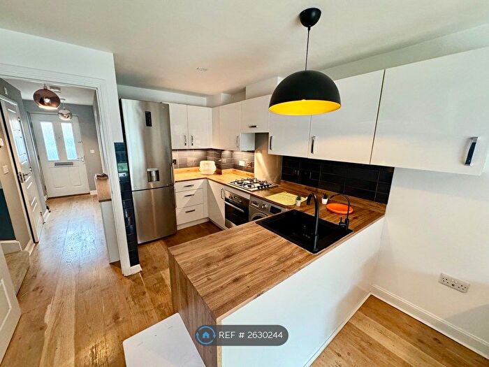 4 Bedroom Detached House To Rent In Richmond Lane, Dartford, DA1