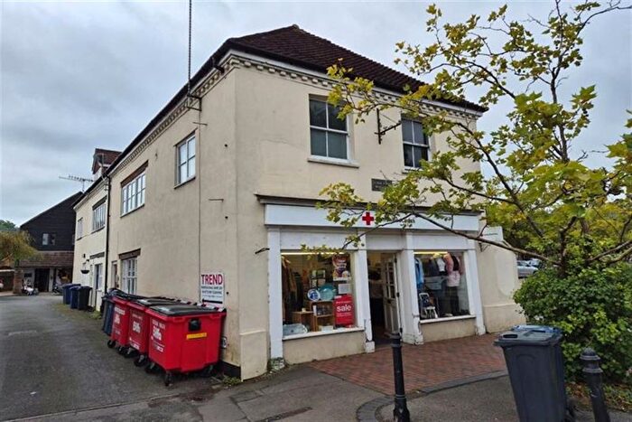 2 Bedroom Flat For Sale In Bridge Mews, Bridge Street, Godalming, GU7