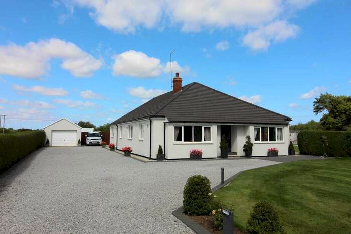 4 Bedroom Detached Bungalow For Sale In Hornsea Road, Great Hatfield, East Yorkshire, HU11