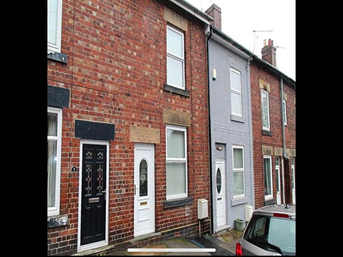 3 Bedroom Property To Rent In Broad Street, Hoyland, S74