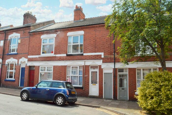 3 Bedroom Terraced House To Rent In Hartopp Road, Clarendon Park, Leicester, LE2