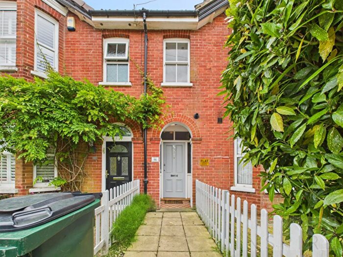 2 Bedroom Property To Rent In Ifield Road, Crawley, RH11