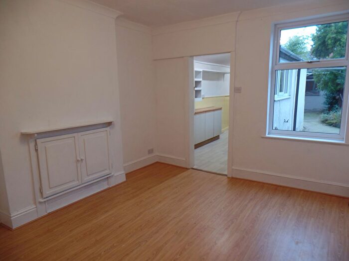 2 Bedroom End Terrace House To Rent In Albany Street, Lincoln, LN1
