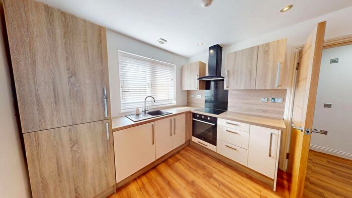 2 Bedroom Flat To Rent In Mint Drive, Hockley, B18