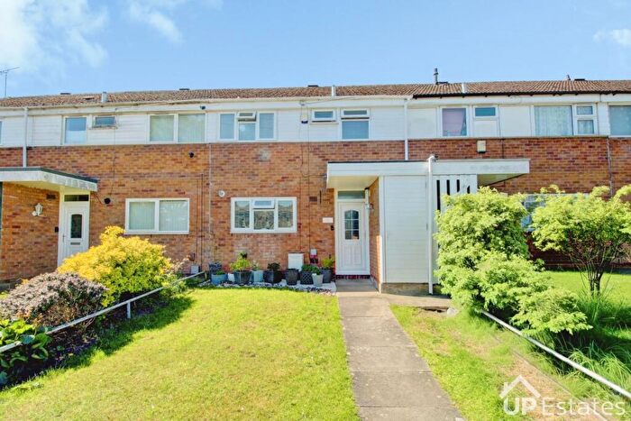 3 Bedroom Terraced House For Sale In Dillotford Avenue, Coventry, CV3