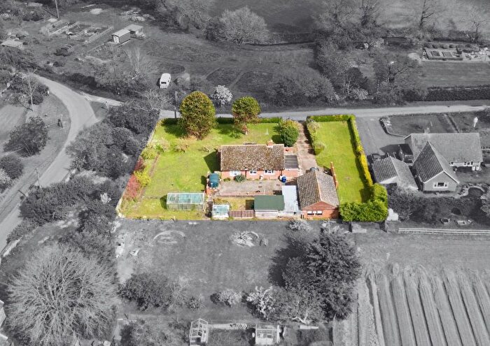 2 Bedroom Detached Bungalow For Sale In Baileypool Road, Pakenham, Bury St. Edmunds, IP31