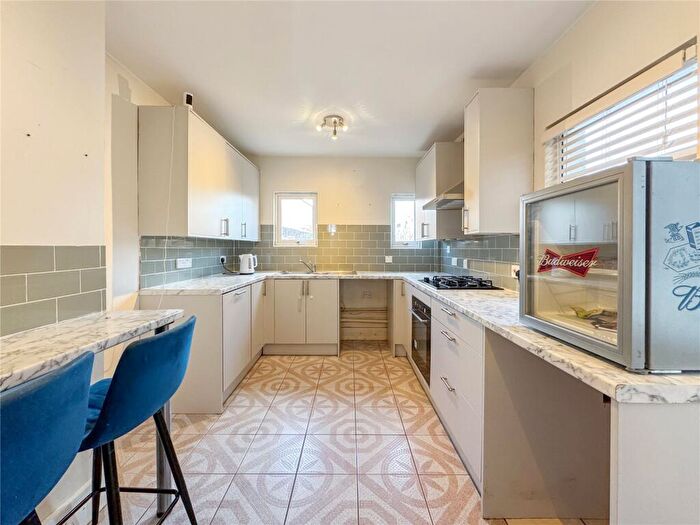 3 Bedroom Terraced House For Sale In High Street, Swanley, Kent, BR8