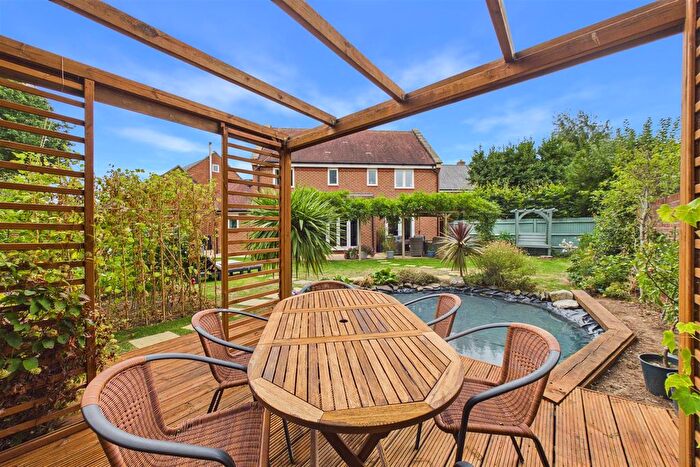 4 Bedroom Detached House For Sale In Old Common Close, Birdham, Chichester, PO20