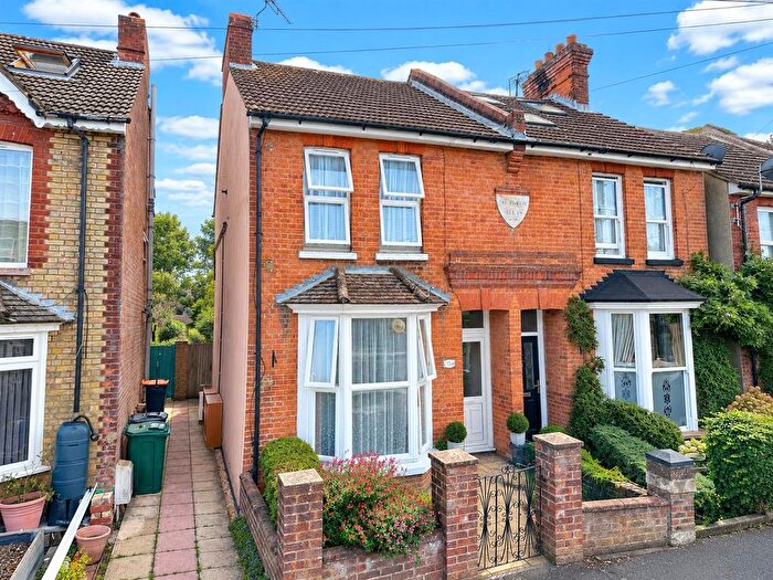 3 Bedroom Property For Sale In Christchurch Road, Ashford, TN23