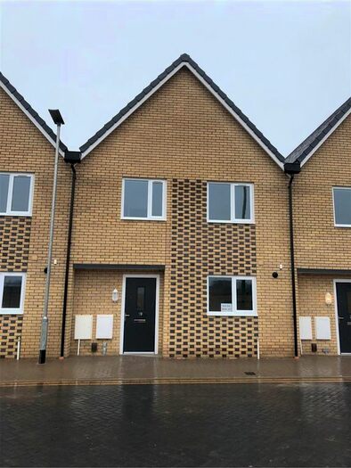 2 Bedroom Terraced House To Rent In Bakers Crescent, Ipswich, IP1