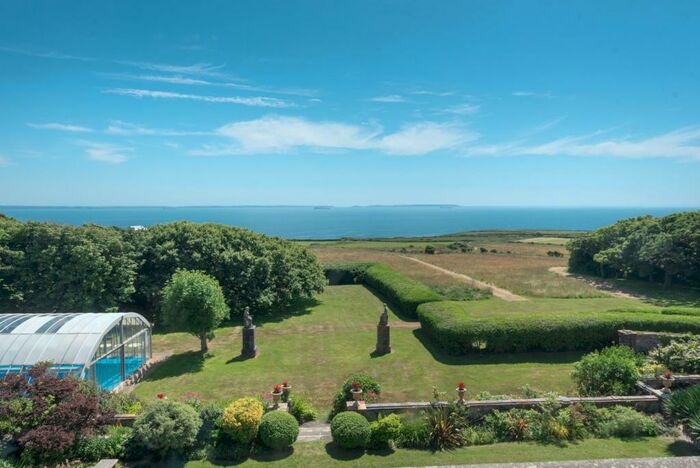 22 Bedroom Detached House For Sale In St Davids, Haverfordwest, SA62