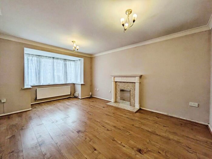 5 Bedroom Detached House For Sale In Kensington Close, Lower Earley, Reading, RG6