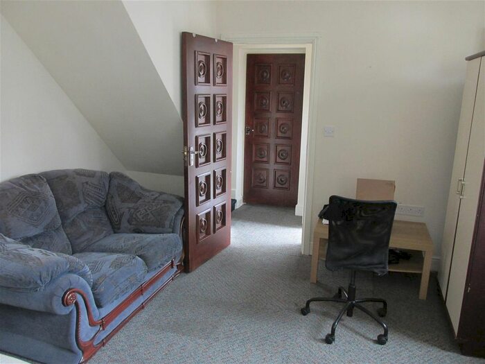 2 Bedroom Flat To Rent In Walsgrave Road. Flat, Stoke, Coventry, CV2