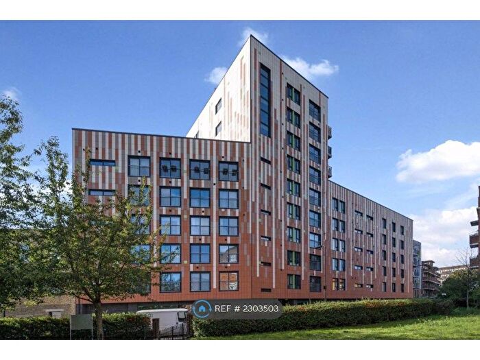 3 Bedroom Flat To Rent In Ceramic Works, London, E9