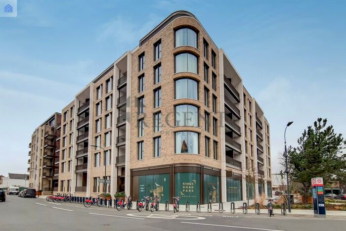 2 Bedroom Flat To Rent In Valentine House, Sands End Lane, SW6