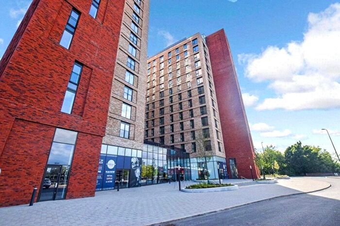 1 Bedroom Apartment To Rent In Old Trafford, Wharf End, Trafford Park, Greater Manchester, M17