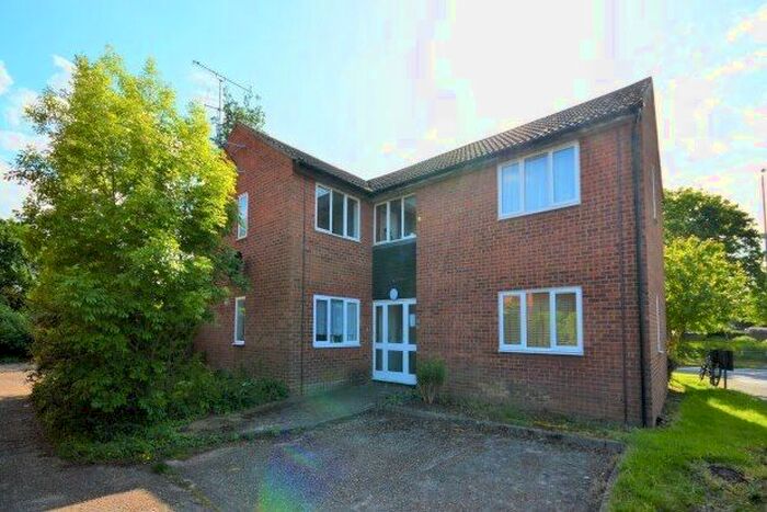 Studio To Rent In Northfields Avenue, Cambridge, CB4