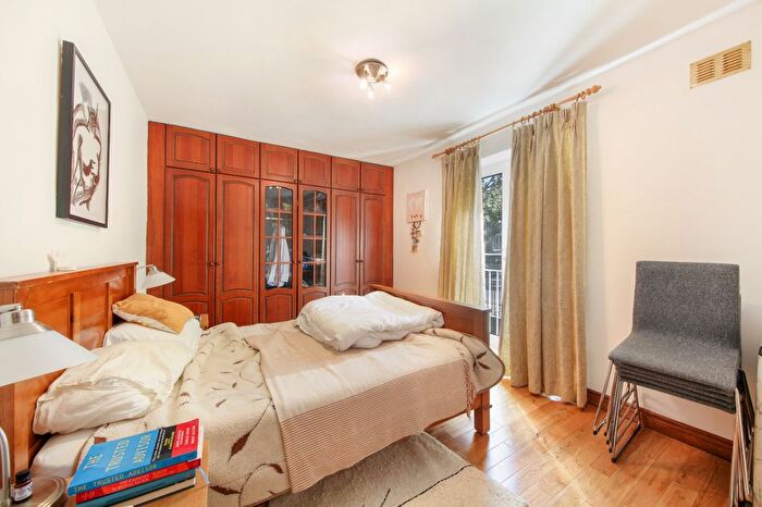 1 Bedroom Flat To Rent In Verity House, Abercorn Place, NW8