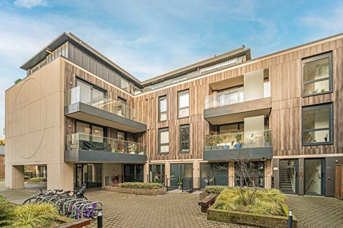 3 Bedroom Maisonette To Rent In Indigo Square, Surbiton, KT6