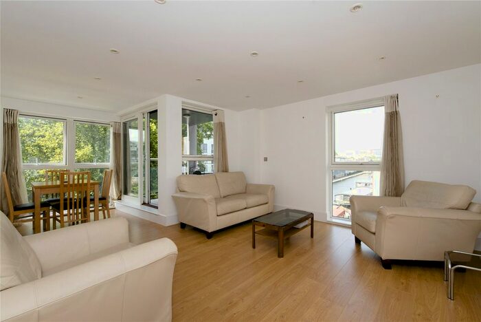 3 Bedroom Flat To Rent In Shepherdess Walk, Angel Wharf, N1