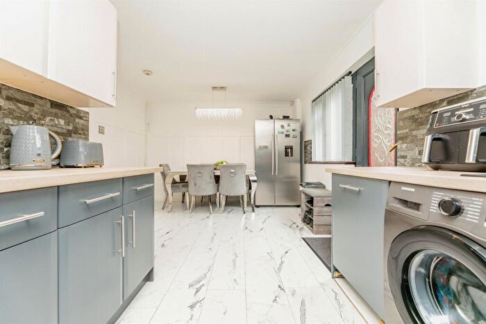 3 Bedroom Terraced House For Sale In Greystones Road, Whiston, Rotherham, S60
