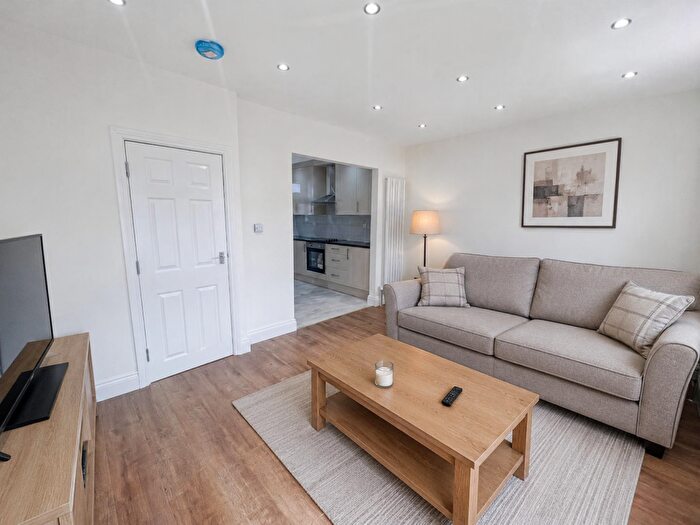 3 Bedroom Terraced House To Rent In Primrose Avenue, Romford, Essex, RM6