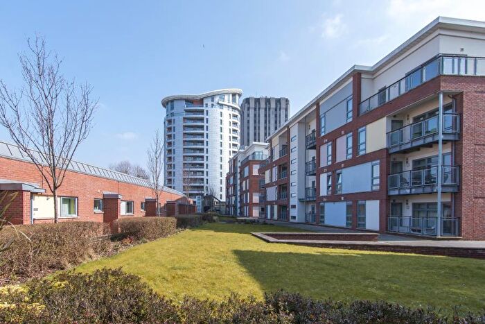 1 Bedroom Apartment To Rent In Broad Weir- City Centre, BS1