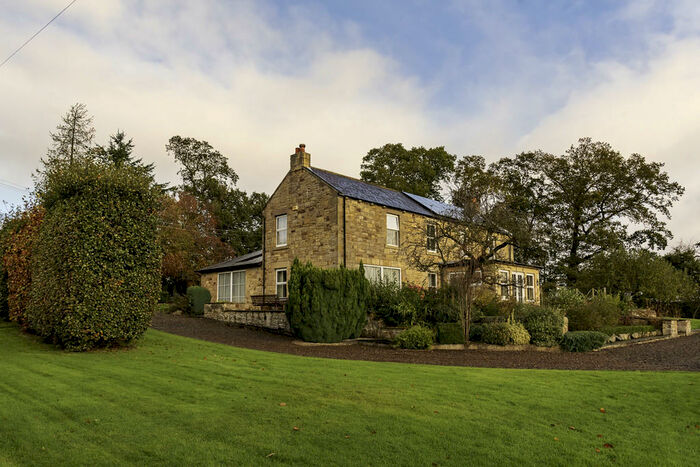 4 Bedroom Detached House For Sale In Felton, NE65