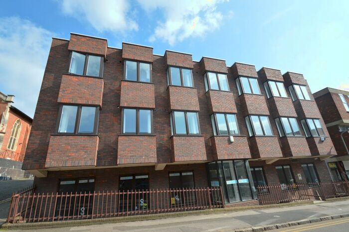 1 Bedroom Flat To Rent In Priory Road, High Wycombe, Buckinghamshire, HP13