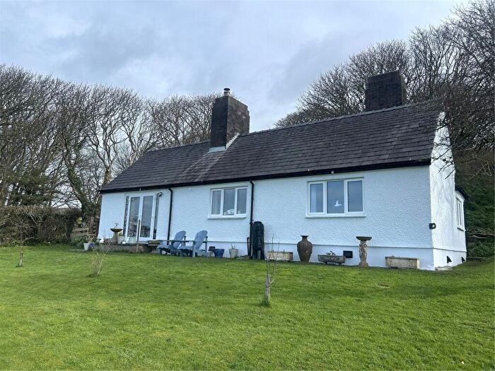 2 Bedroom Bungalow For Sale In Tywyn, Gwynedd, LL36