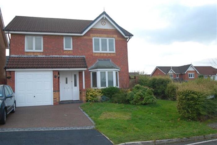 4 Bedroom Detached House To Rent In Ashdowne Lawns, Stalybridge, Cheshire, SK15