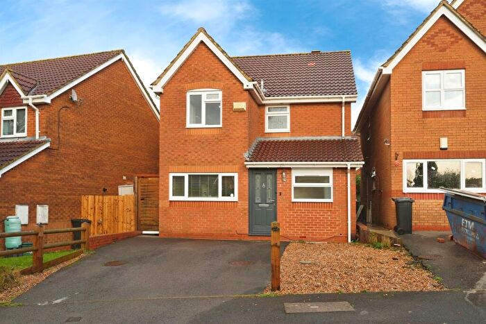 3 Bedroom House To Rent In Ellan Hay Road, Bradley Stoke, Bristol, BS32