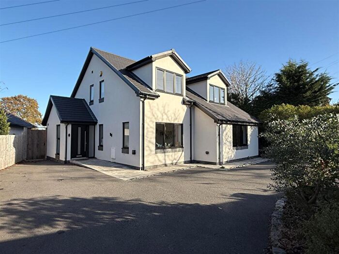 4 Bedroom Detached House For Sale In Mill Hill Road, Irby, Wirral, CH61
