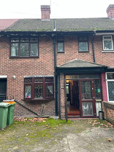 3 Bedroom Terraced House To Rent In Appleby Road, London, E16