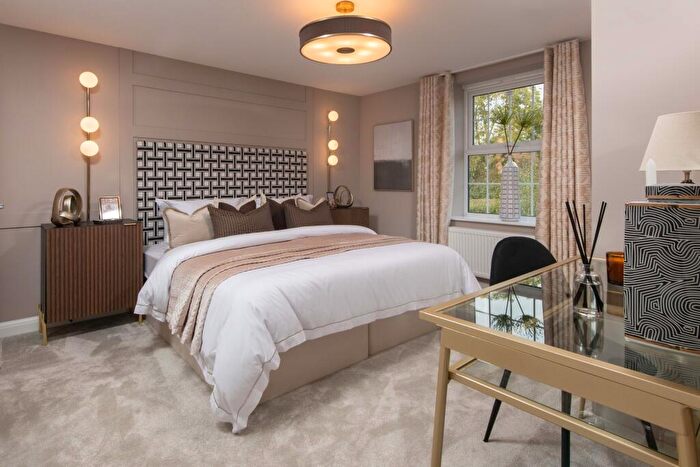 4 Bedroom Detached House For Sale In Water Lane, BN16