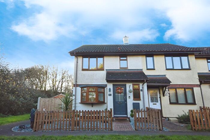 3 Bedroom End Of Terrace House For Sale In Greene View, Braintree, CM7